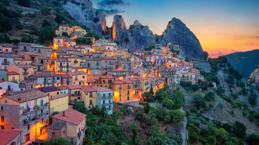CastelmazzanoSunrise