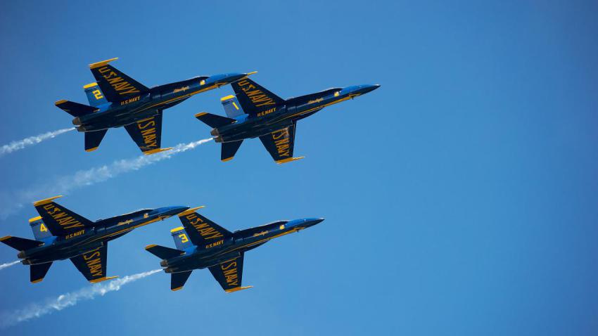 02971 blueangelsoverfortmchenry 2560x1440
