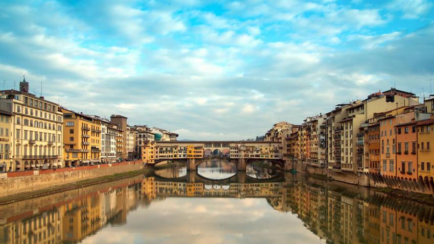 03061 pontevecchioreflection 2560x1440