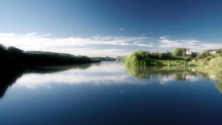 00954 lakeofgruyere 2560x1440