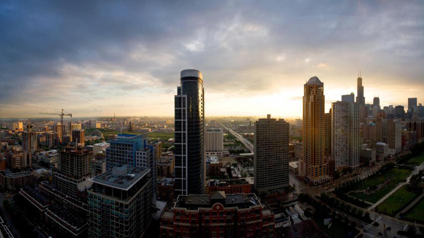 01282 windycitysunset 2560x1440