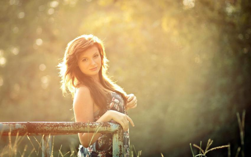 Beautiful And Amazing Girls Wallpapers Set   94 (23)