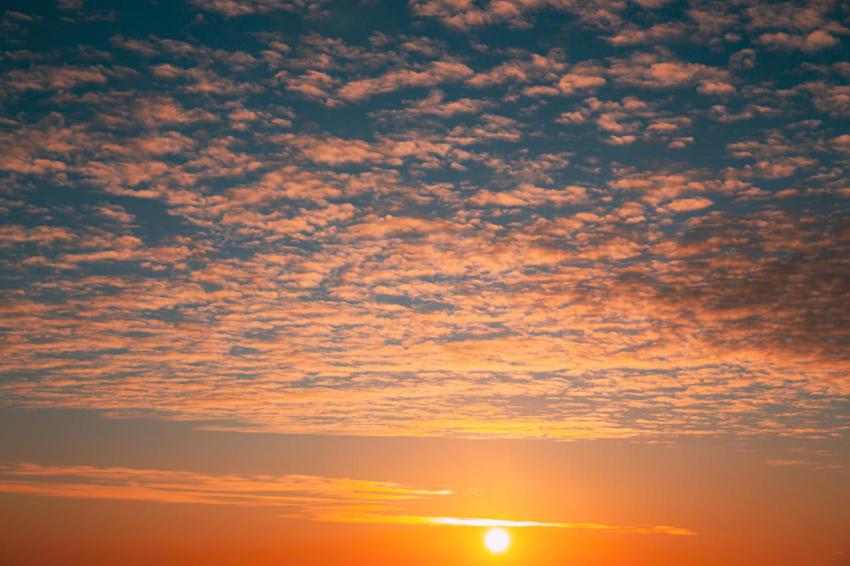 Sunset cloudy sky with clouds sunset sky natural 2023 11 27 04 51 22 utc